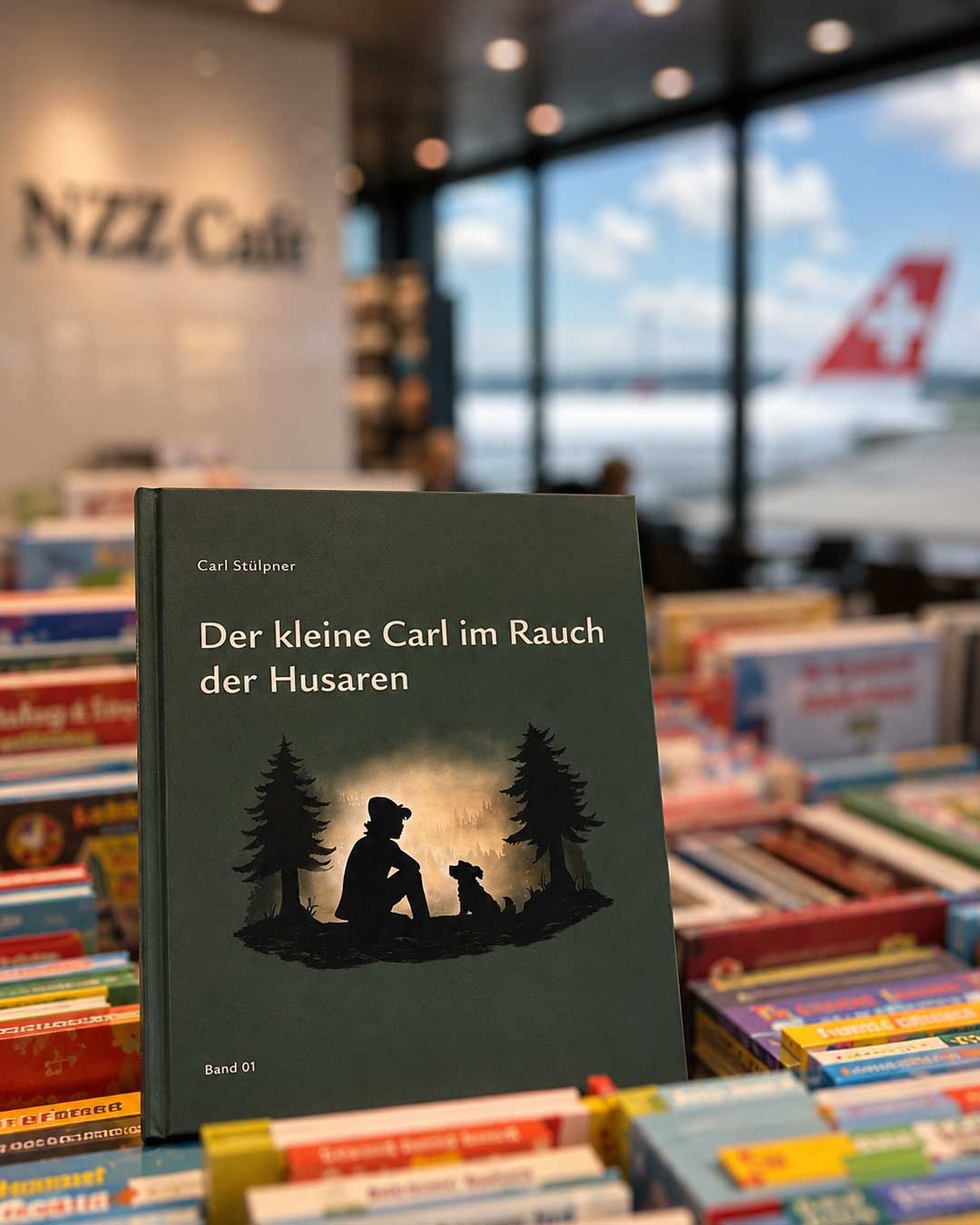 Carl & Strups im P&B Bookstore am Flughafen Zürich neben dem NZZ Café im Terminal A
